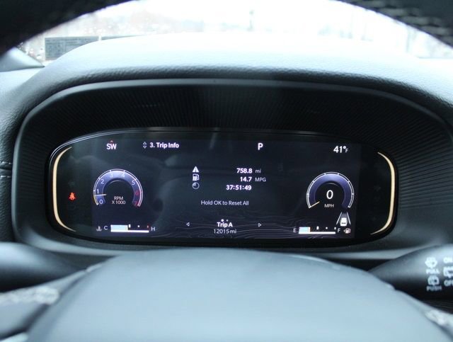 Used 2022 Jeep Wagoneer Series III w/ Flexible Seating Group image 42