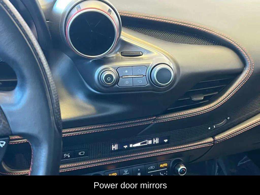 Used 2021 Ferrari F8 Tributo image 10