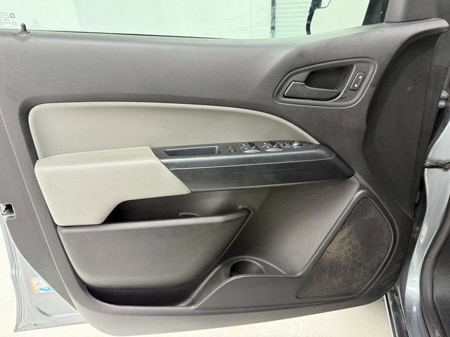 Used 2021 Chevrolet Colorado W/T w/ Custom Special Edition image 28