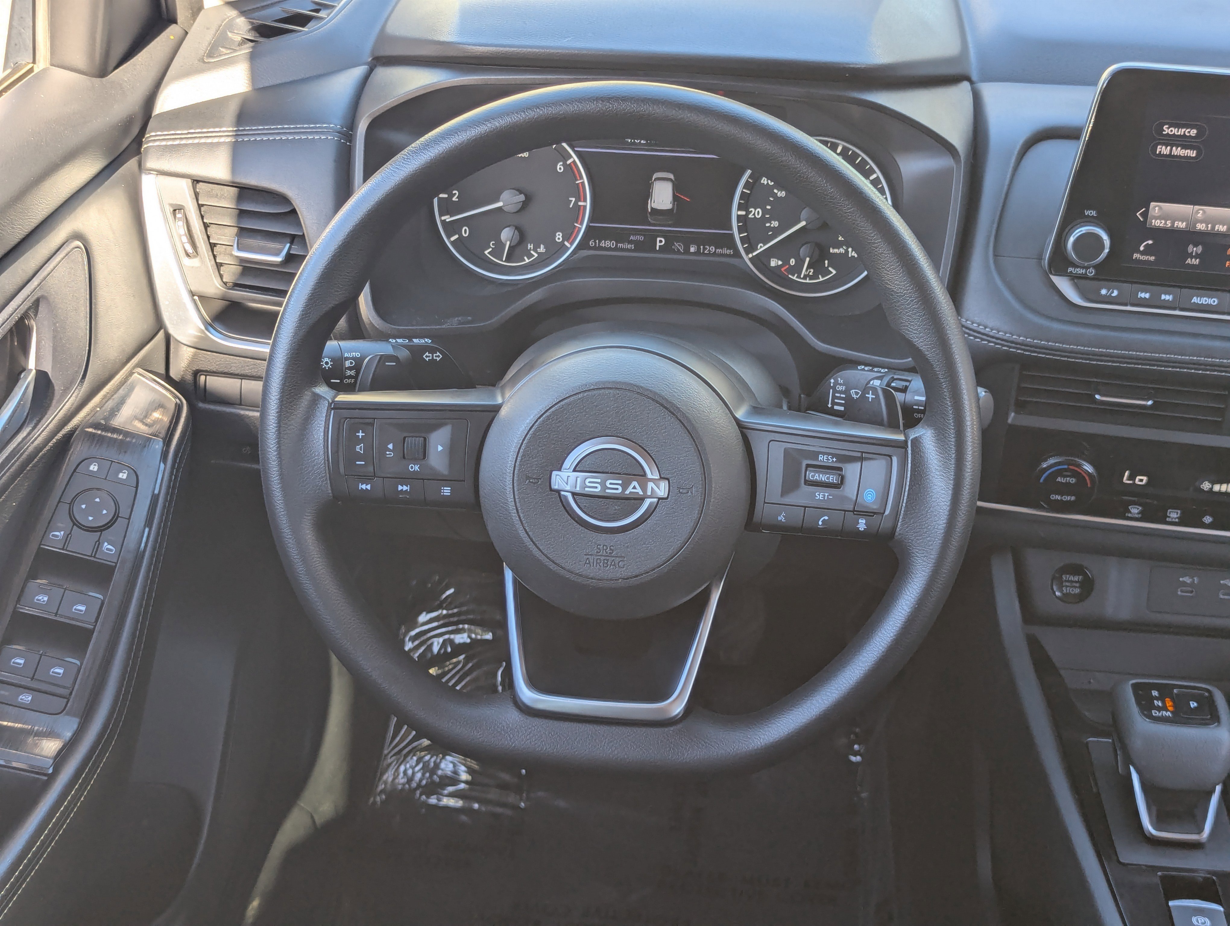 Used 2024 Nissan Rogue SV image 16