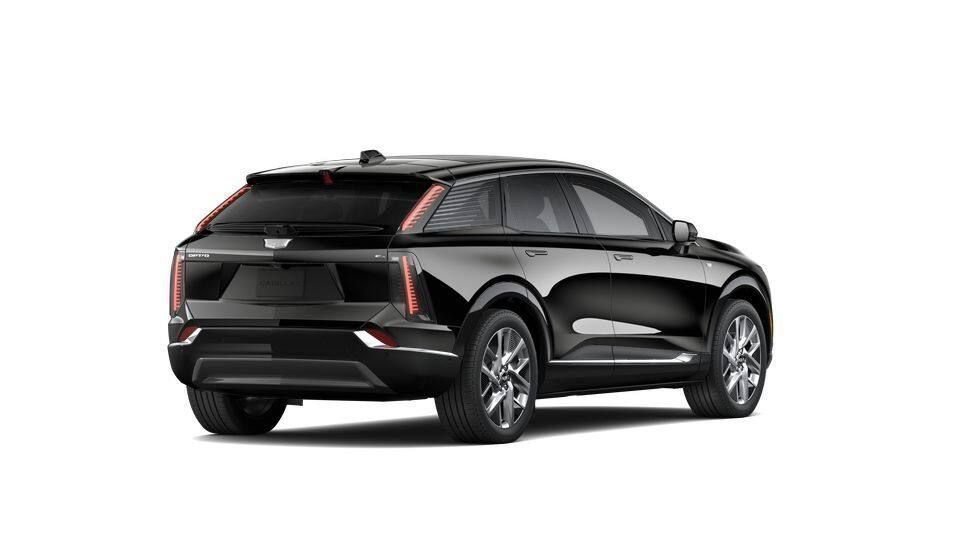 New 2027 Cadillac Optiq Luxury w/ LPO, Floor Liner Package AWD/4WD image 4