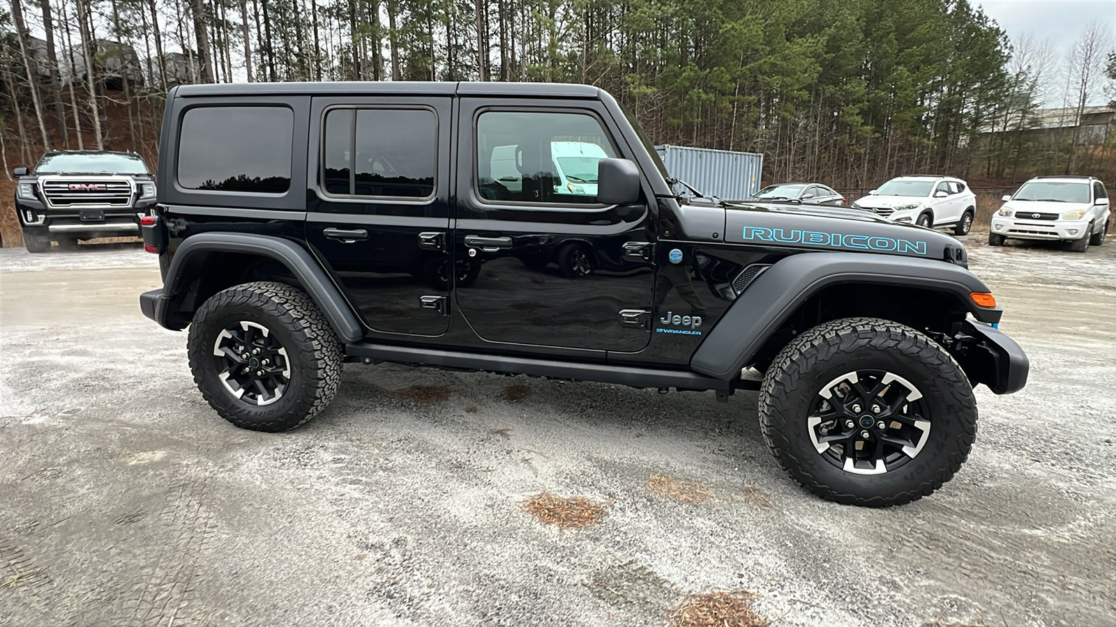 Used 2025 Jeep Wrangler Unlimited Rubicon 4xe w/ Convenience Group image 7