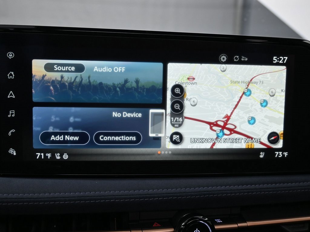 Used 2023 Nissan Ariya image 12