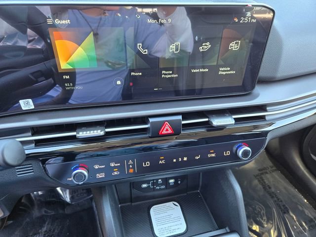 New 2026 Kia Sportage EX image 11