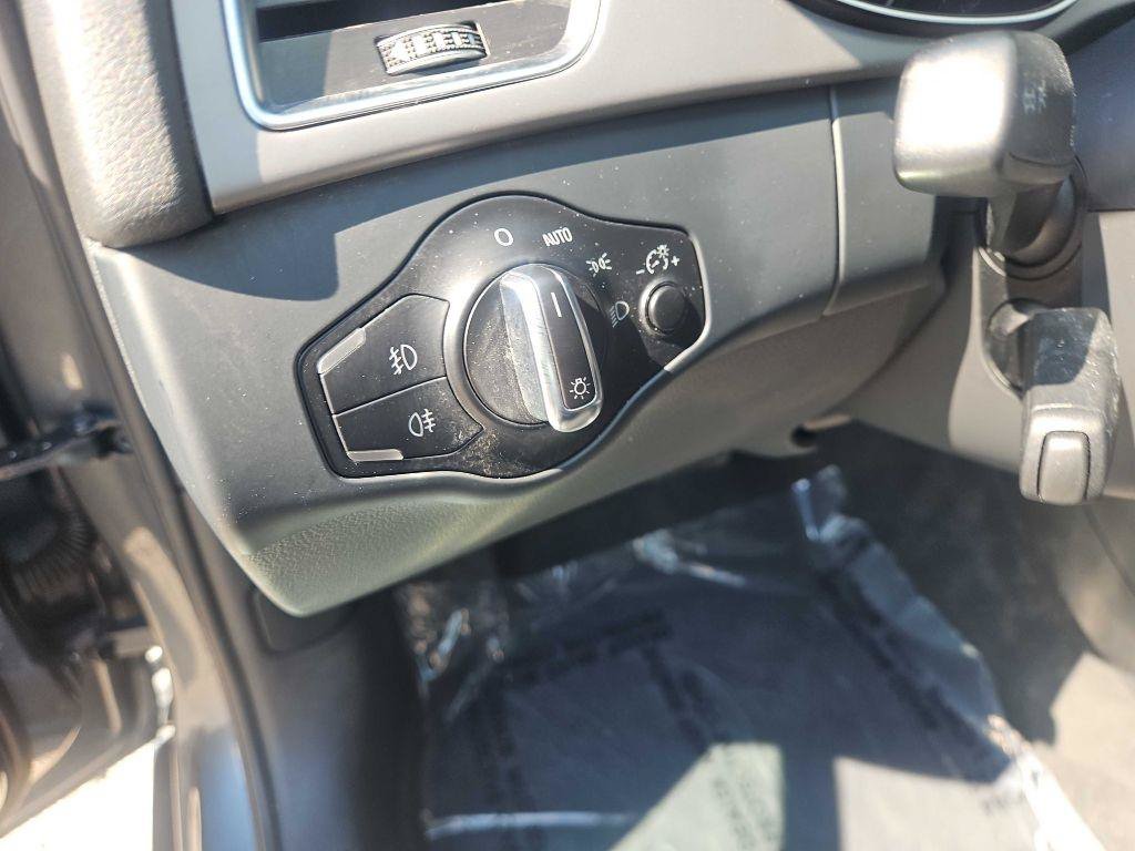 Used 2013 Audi A4 2.0T Premium AWD/4WD image 14