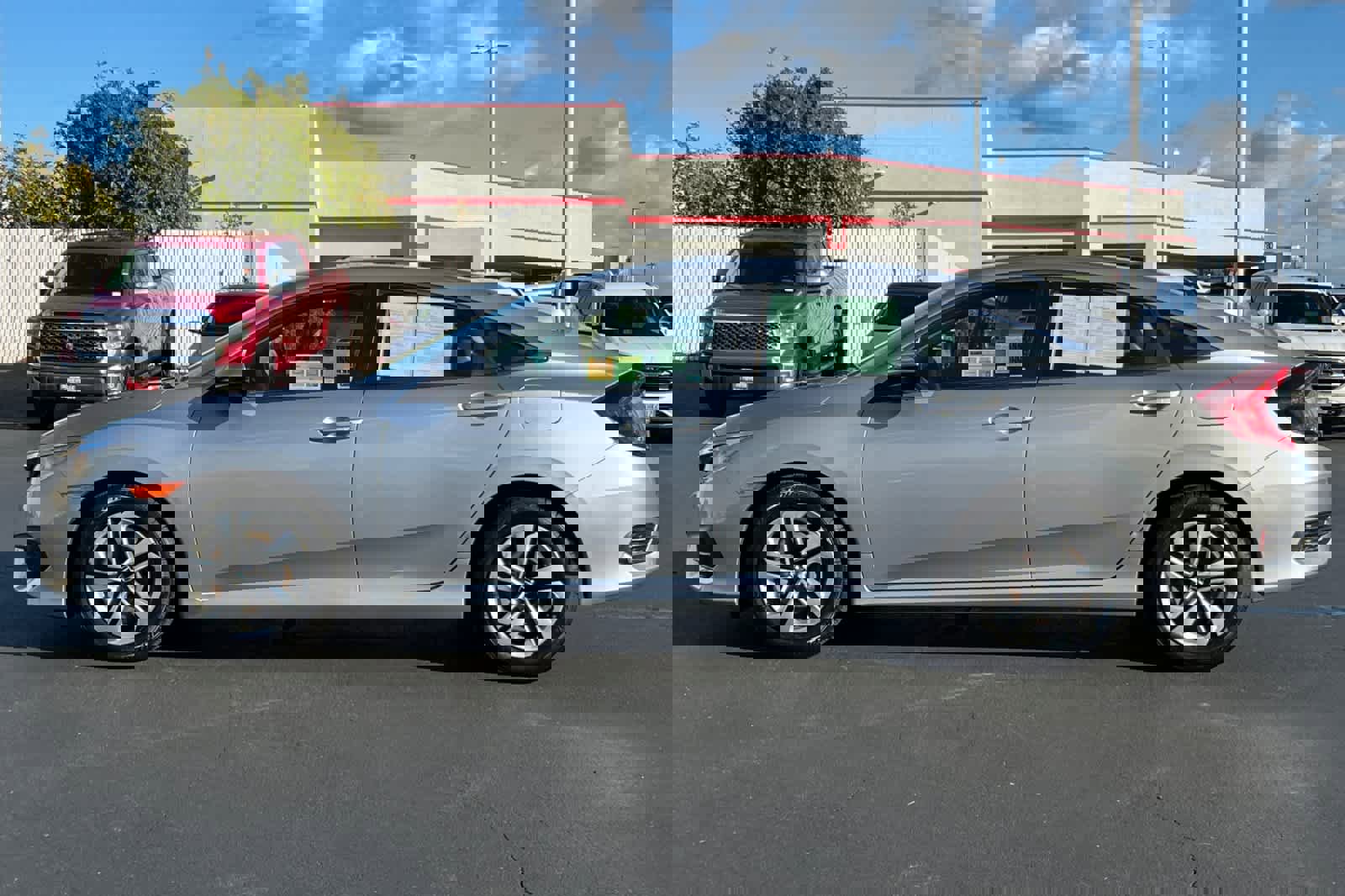 Used 2018 Honda Civic LX image 9