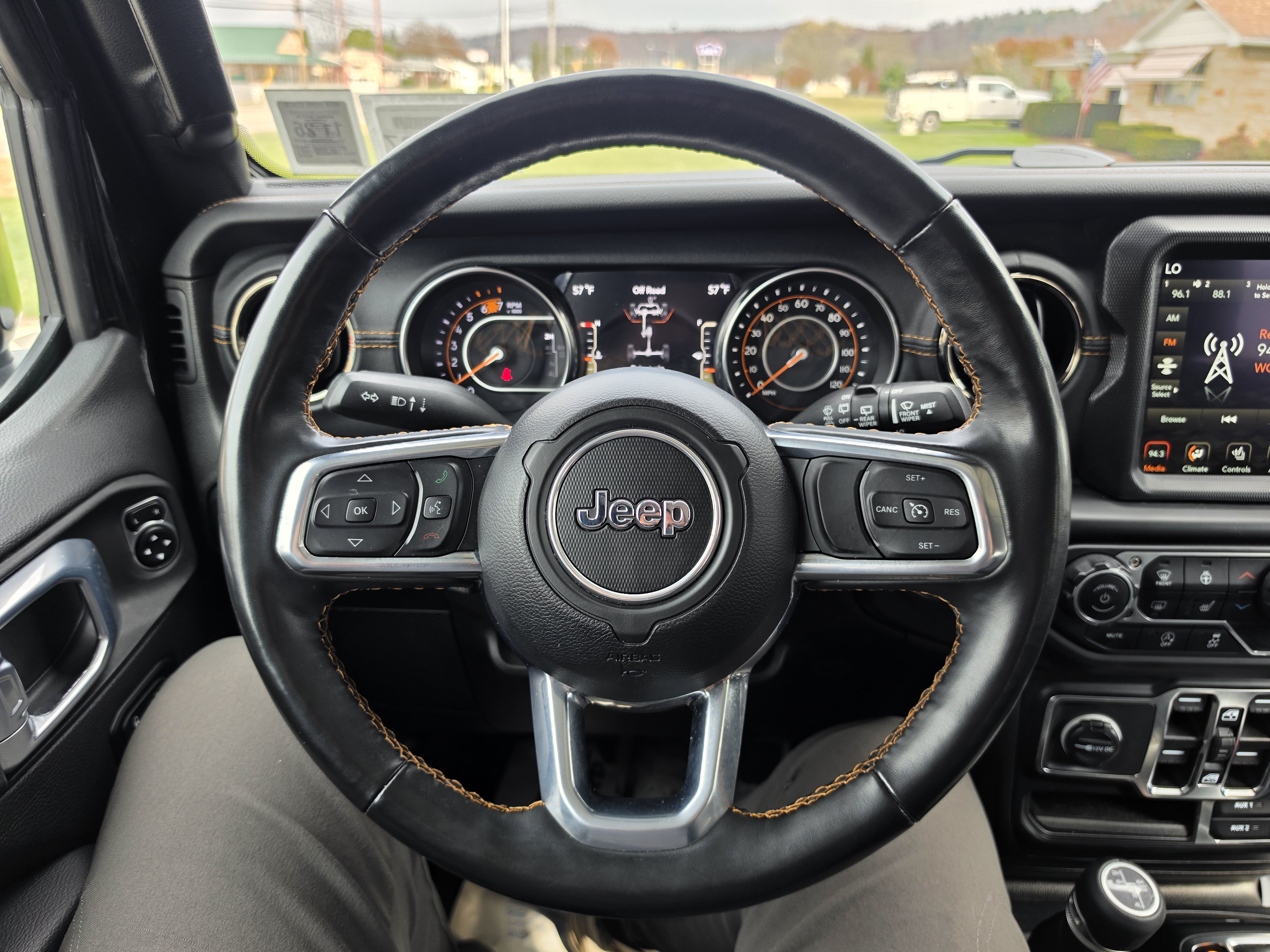Used 2021 Jeep Wrangler Unlimited Sahara AWD/4WD image 24