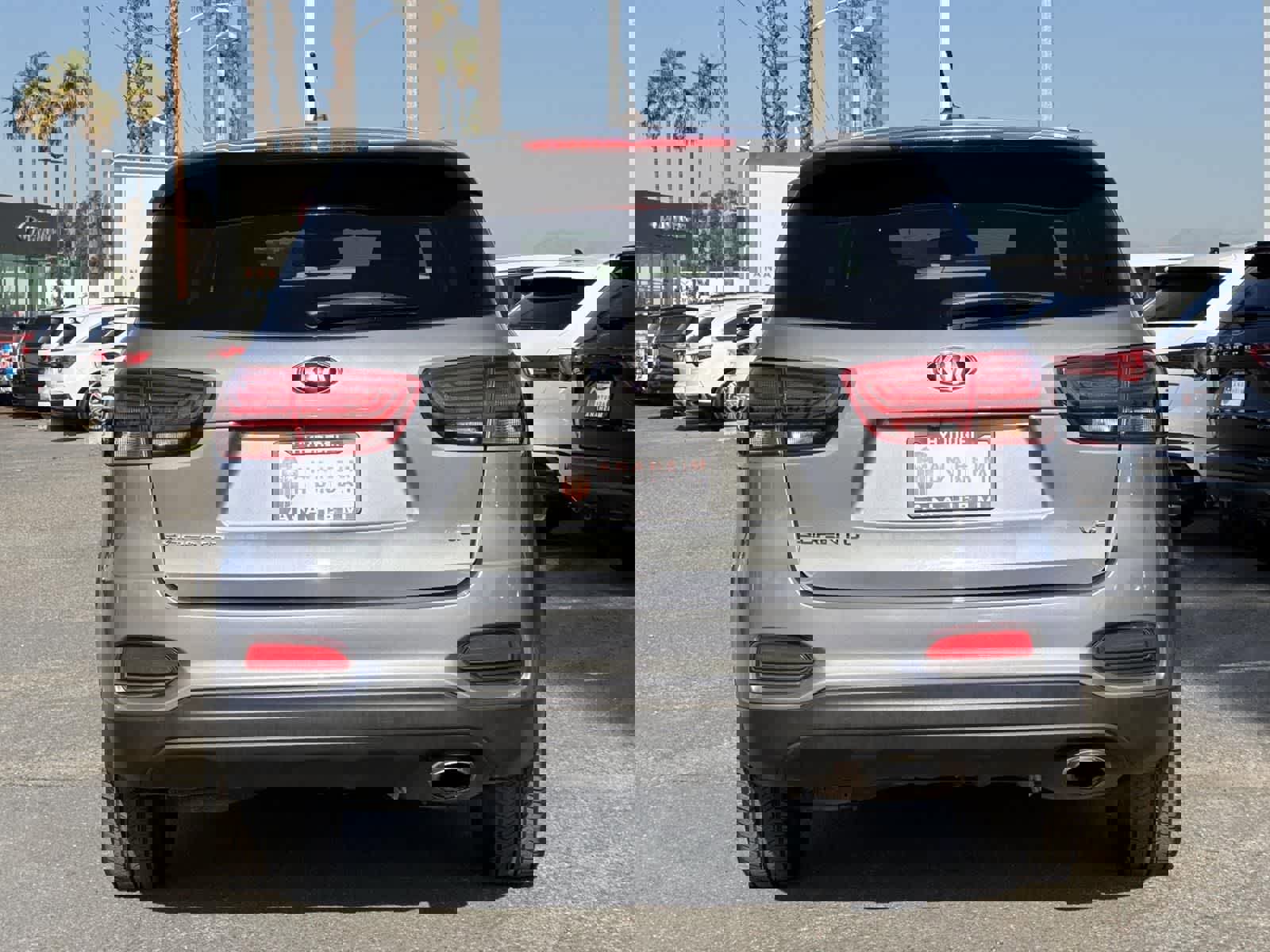 Used 2020 Kia Sorento AWD V6 image 5