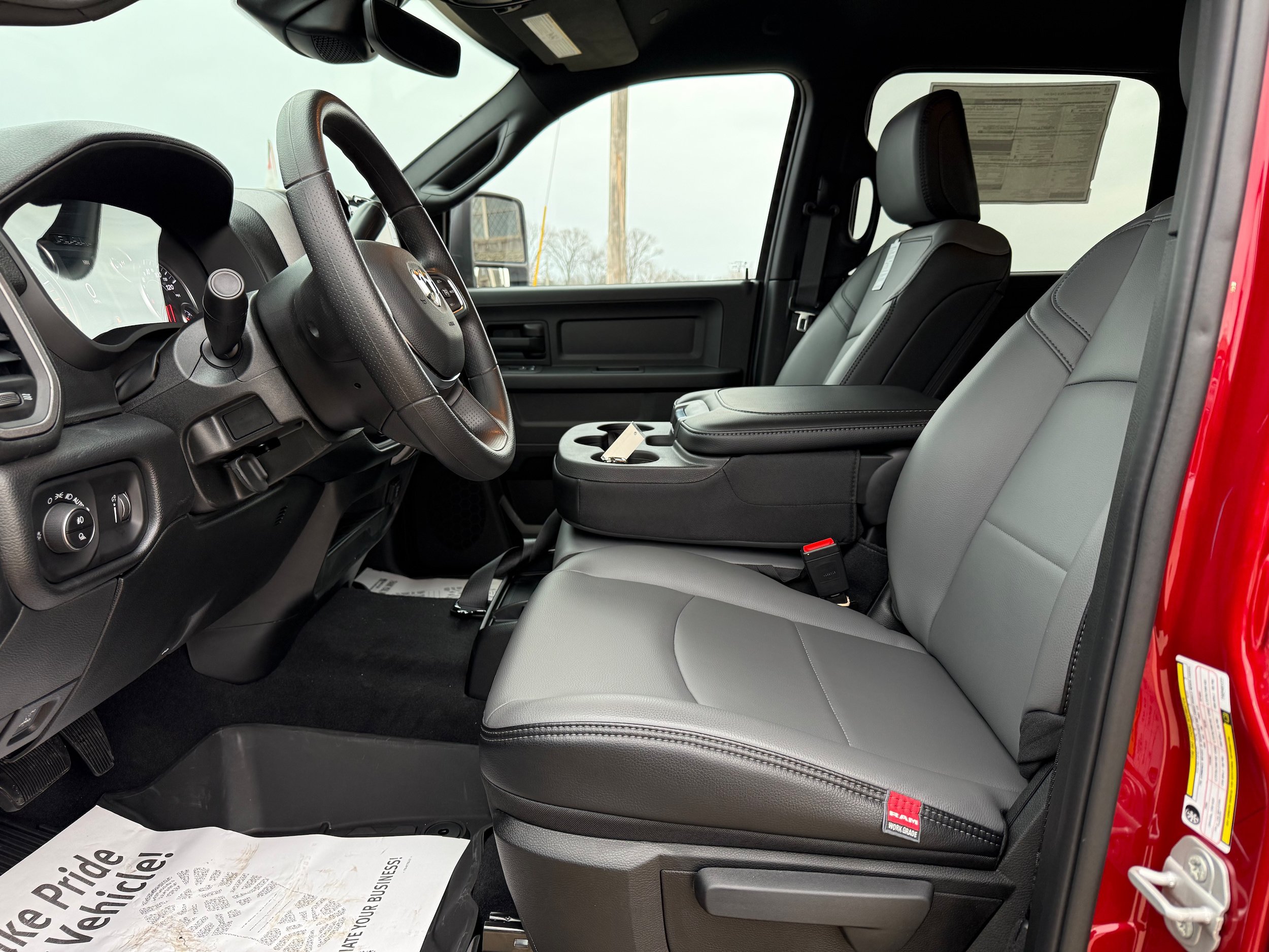 New 2026 RAM 2500 Tradesman AWD/4WD image 8