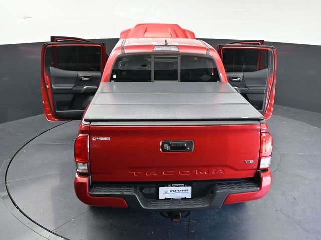 Used 2016 Toyota Tacoma TRD Sport w/ Towing Package RWD image 39