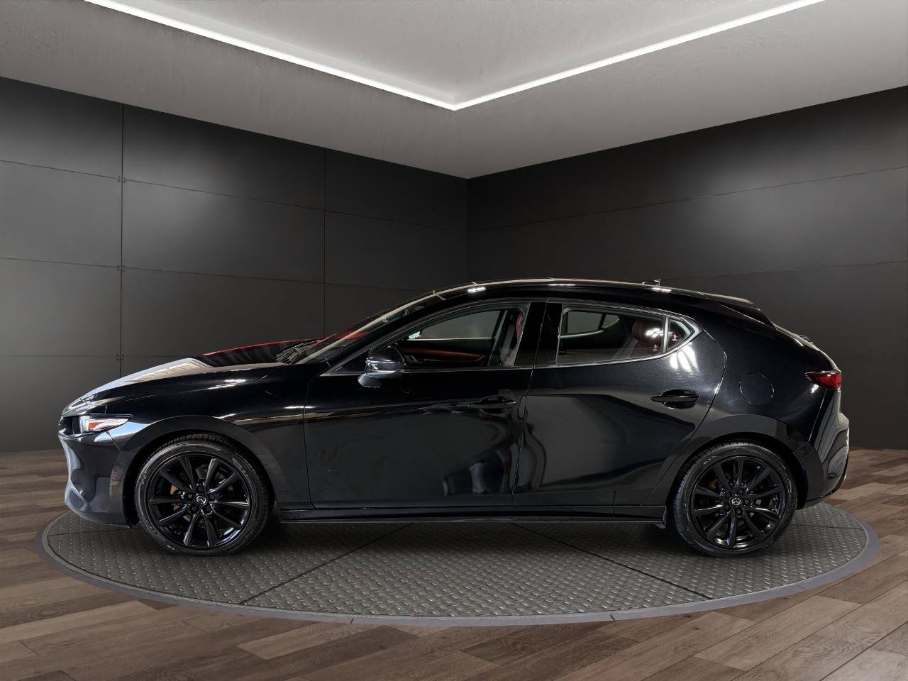 Used 2021 MAZDA MAZDA3 s AWD/4WD image 5
