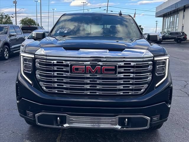 Certified 2023 GMC Sierra 1500 Denali w/ Denali Reserve Package AWD/4WD image 4
