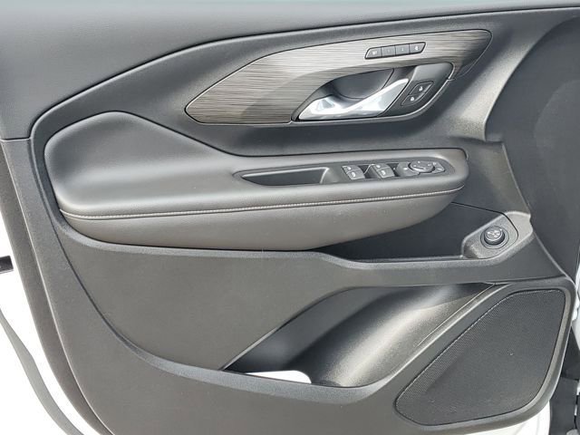 Certified 2022 GMC Terrain SLT image 25