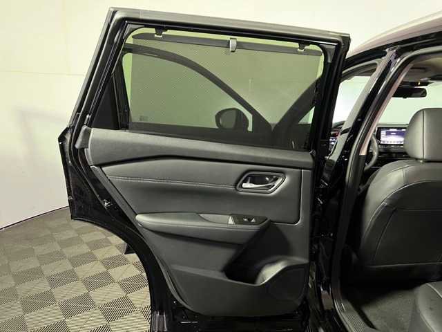 New 2026 Nissan Rogue SV image 17