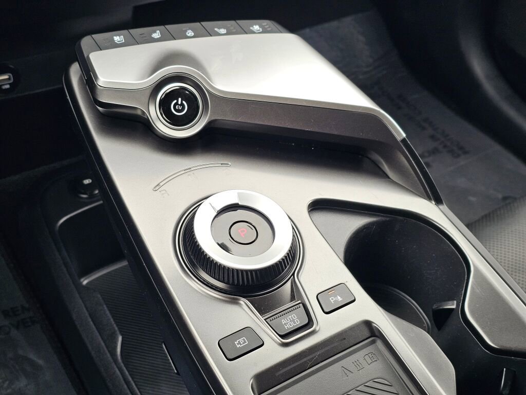 Certified 2023 Kia EV6 Wind AWD/4WD image 18