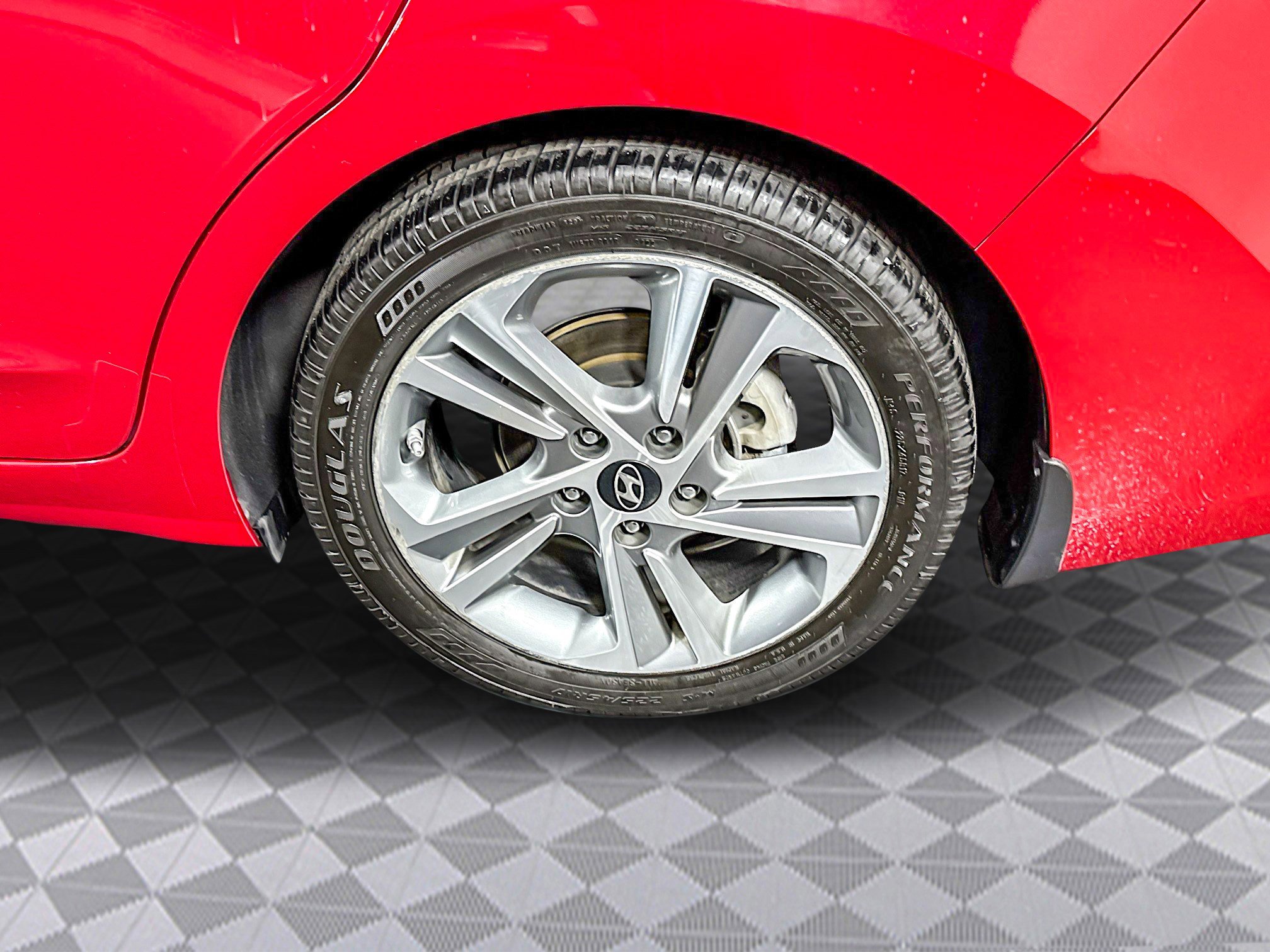 Used 2017 Hyundai Elantra Limited image 32