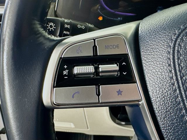 Used 2023 Kia Telluride EX w/ EX Captain's Chair Package FWD image 13