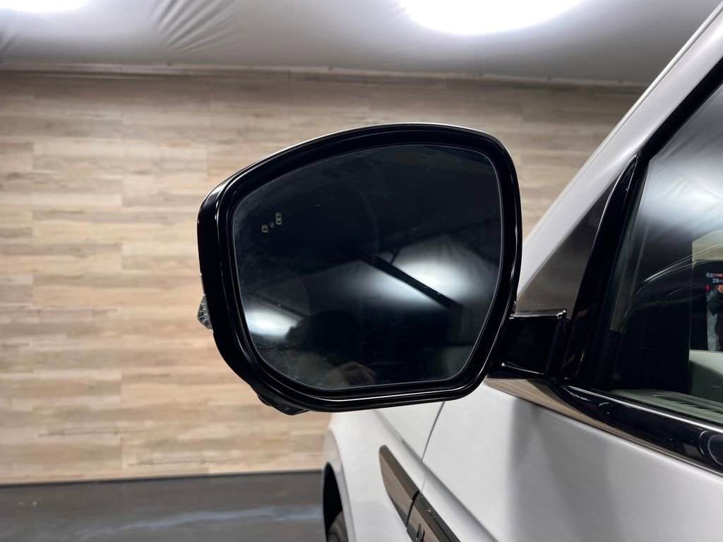 Used 2025 Lincoln Navigator L Reserve image 31