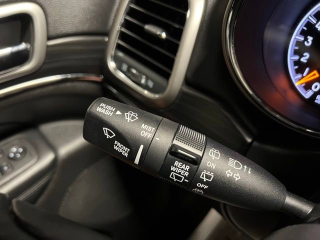 Used 2022 Jeep Grand Cherokee Limited image 35