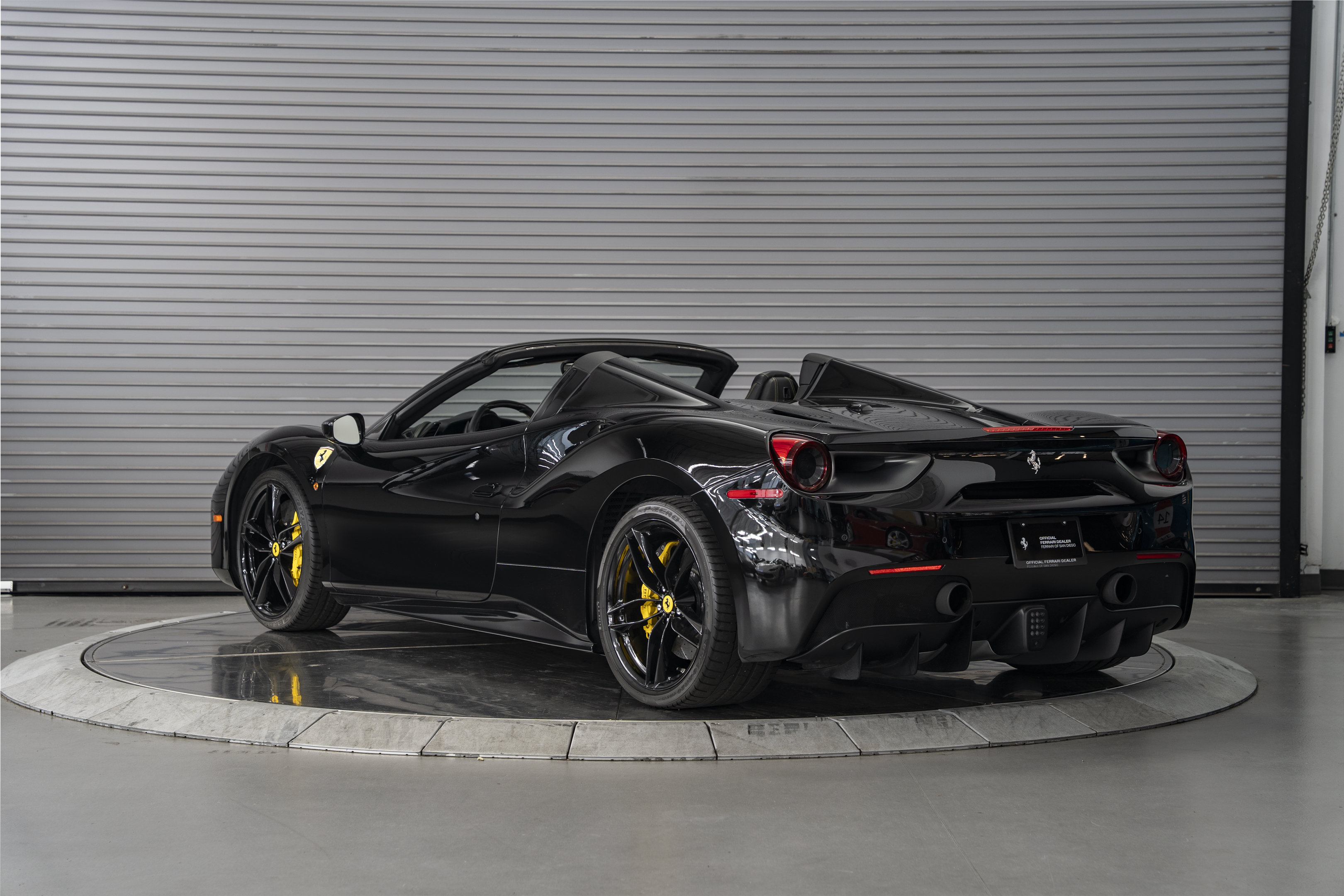 Certified 2018 Ferrari 488 Spider RWD image 3