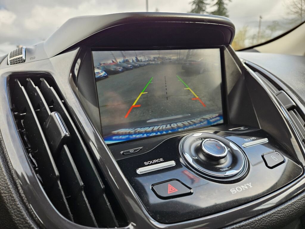 Used 2013 Ford Escape Titanium w/ Parking Technology Pkg image 34