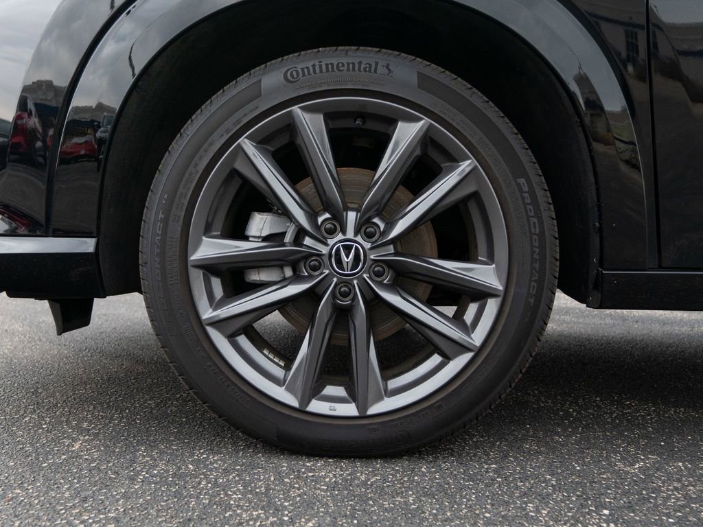 Certified 2025 Acura ADX A-Spec image 14