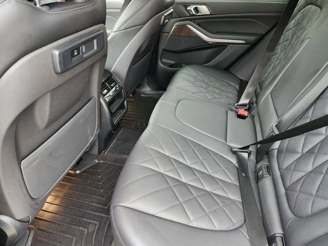 Used 2023 BMW X5 xDrive40i w/ M Sport Package AWD/4WD image 30