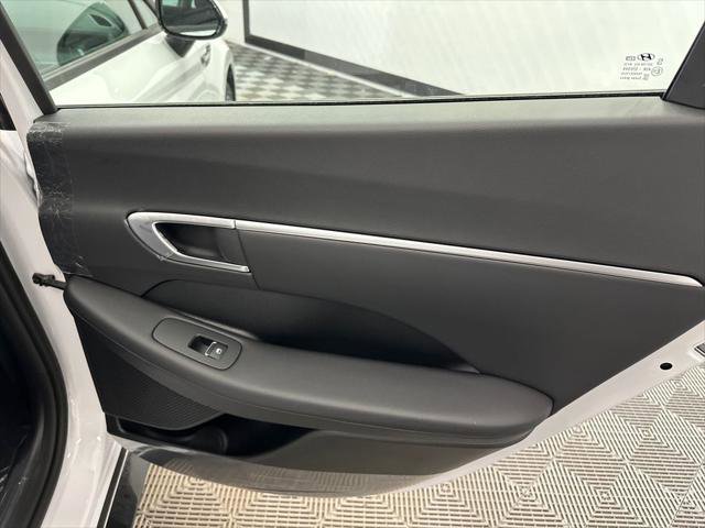 New 2026 Hyundai Sonata SEL image 17