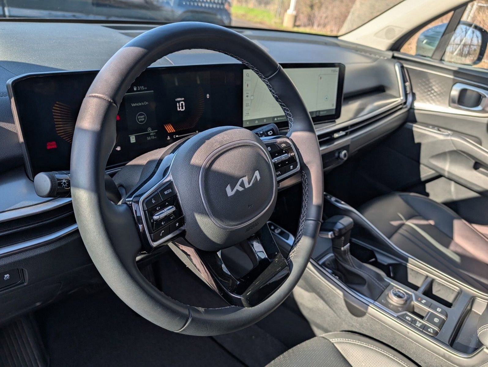 Used 2025 Kia Sorento EX w/ Panoramic Sunroof Package image 31