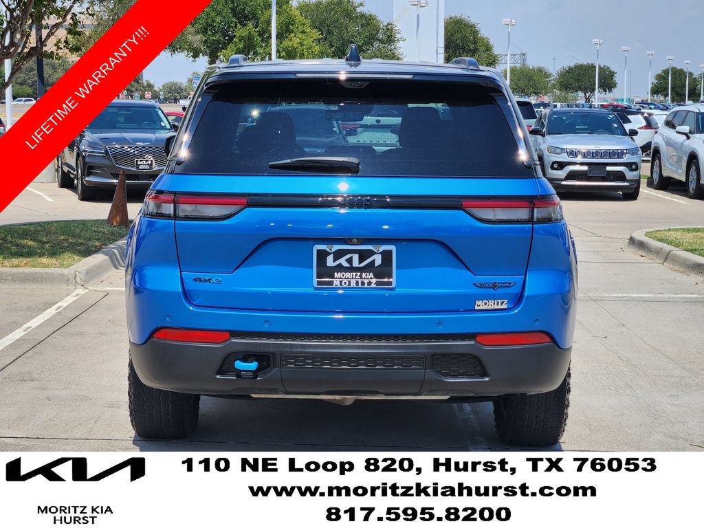 Used 2023 Jeep Grand Cherokee Trailhawk w/ Advanced Protech Group II AWD/4WD image 13