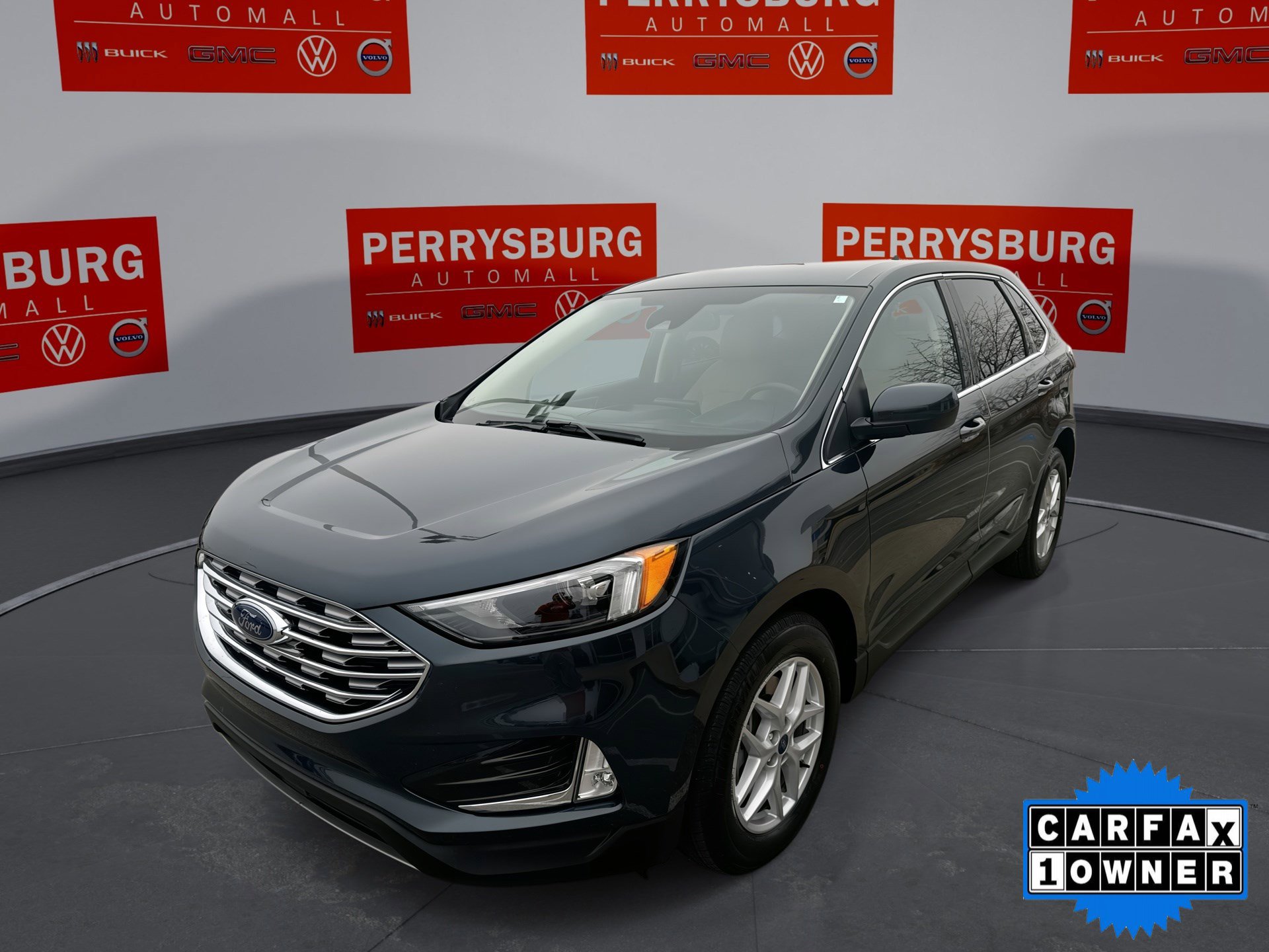 Used 2022 Ford Edge SEL w/ Convenience Package image 1