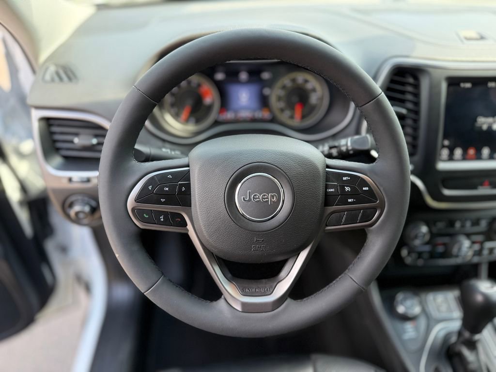 Used 2022 Jeep Cherokee Latitude Lux AWD/4WD image 6