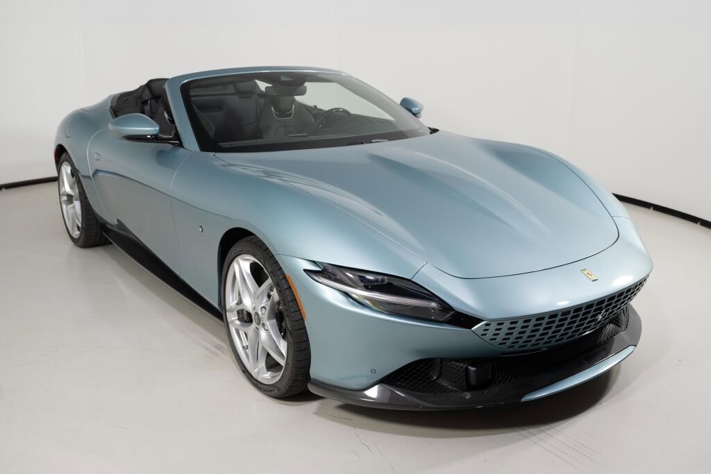 Used 2024 Ferrari Roma Spider image 6