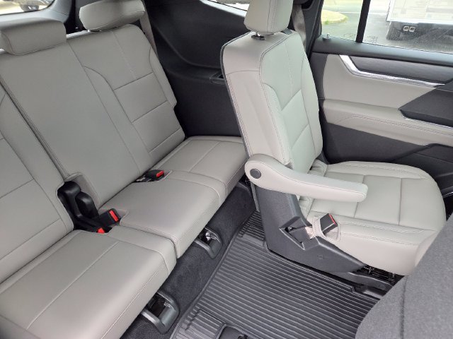 New 2026 GMC Acadia Elevation w/ Elevation Premium Package FWD image 29
