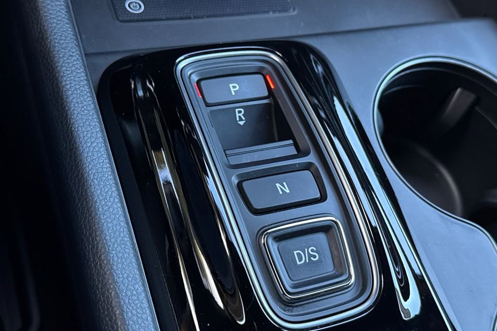 Used 2025 Honda Pilot TrailSport image 25