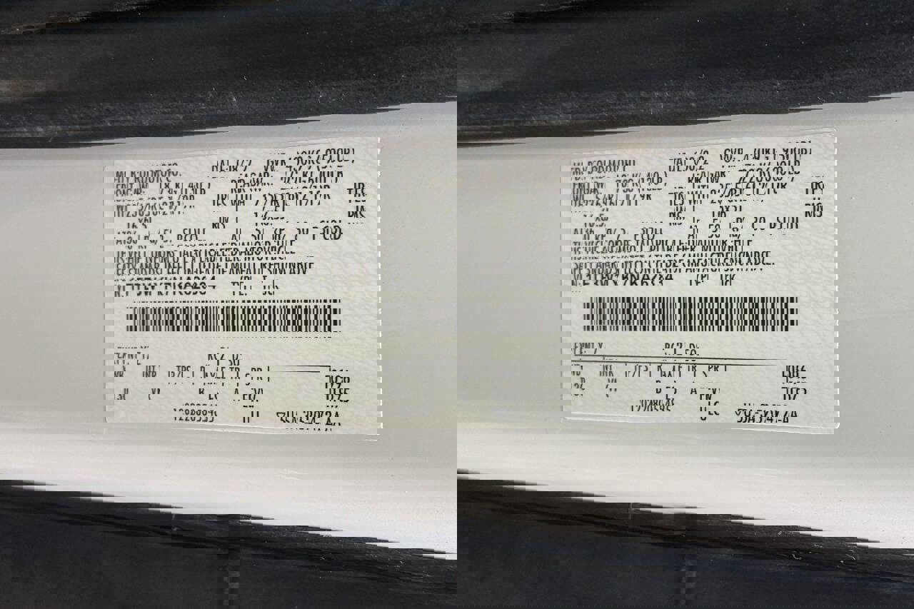 Used 2022 Ford E-Transit 350 3dr SWB Low Roof Cargo Van w/ Load Area Protection Package image 18