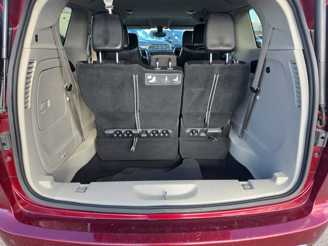 Used 2018 Chrysler Pacifica Limited image 16