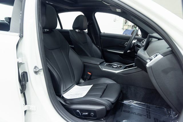 Certified 2025 BMW 330i xDrive Sedan w/ Premium Package image 23