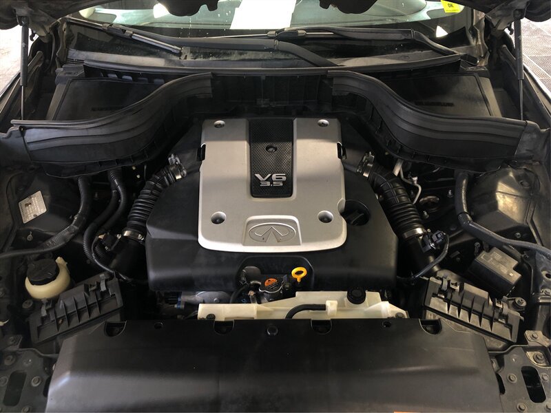 Used 2009 INFINITI EX35 Journey w/ Technology Pkg RWD image 11