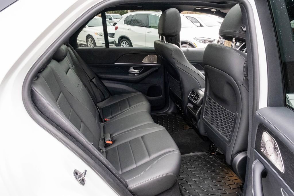 Used 2024 Mercedes-Benz GLE 350 4MATIC image 32