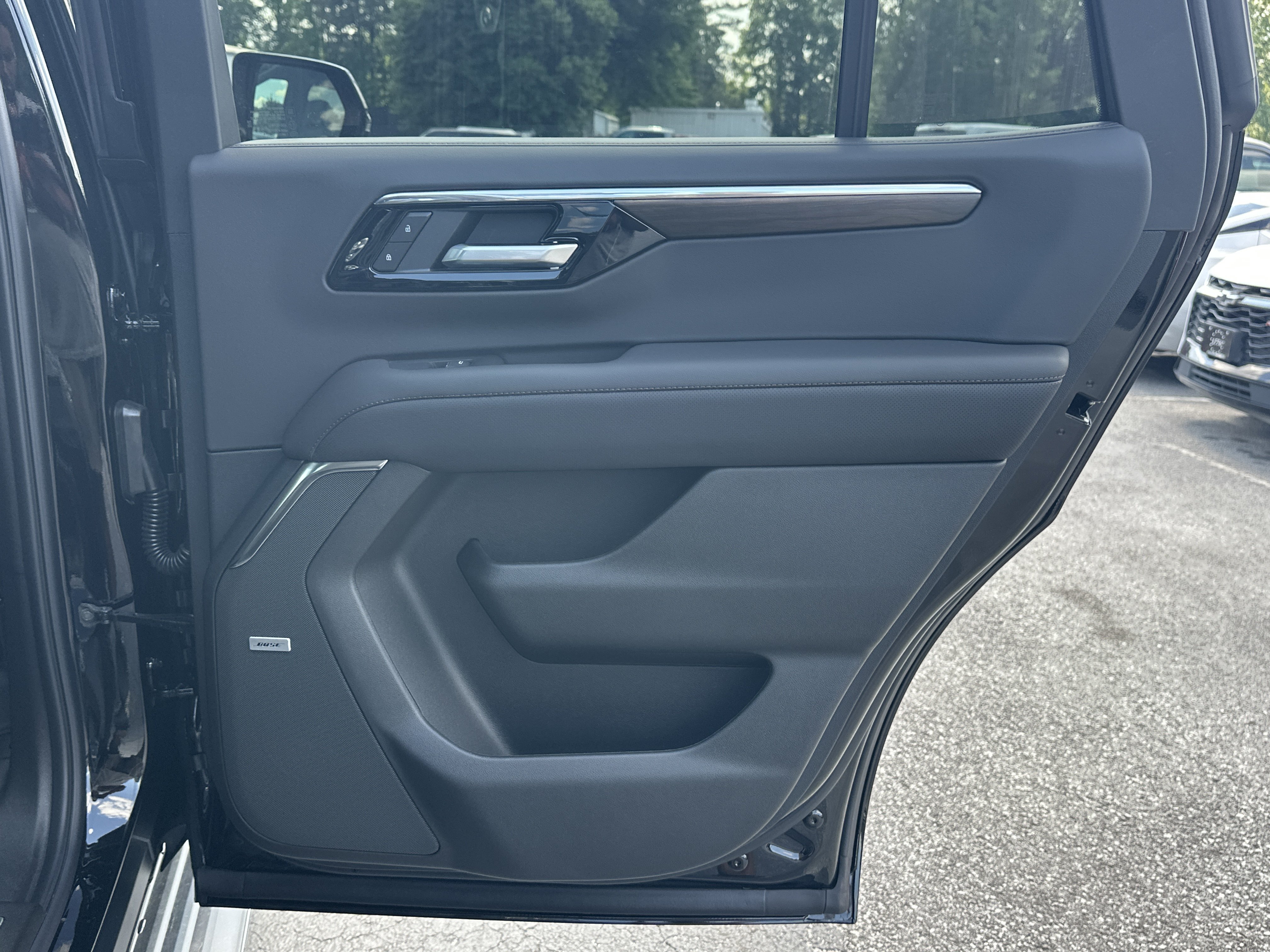 New 2026 Chevrolet Tahoe High Country w/ Sun And Tow Package RWD image 18