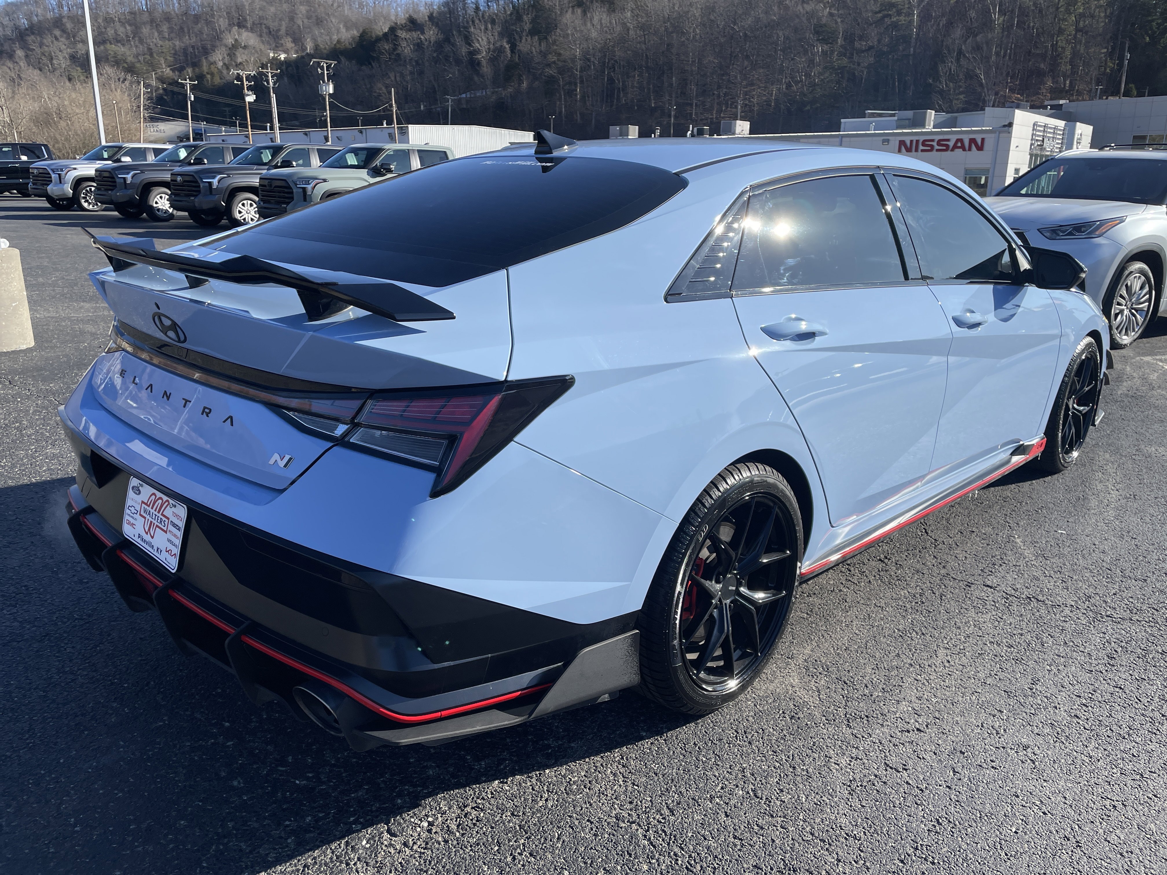 Used 2025 Hyundai Elantra N w/ Cargo Package image 2