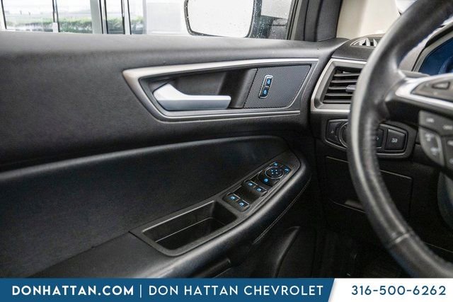 Used 2022 Ford Edge SEL image 17
