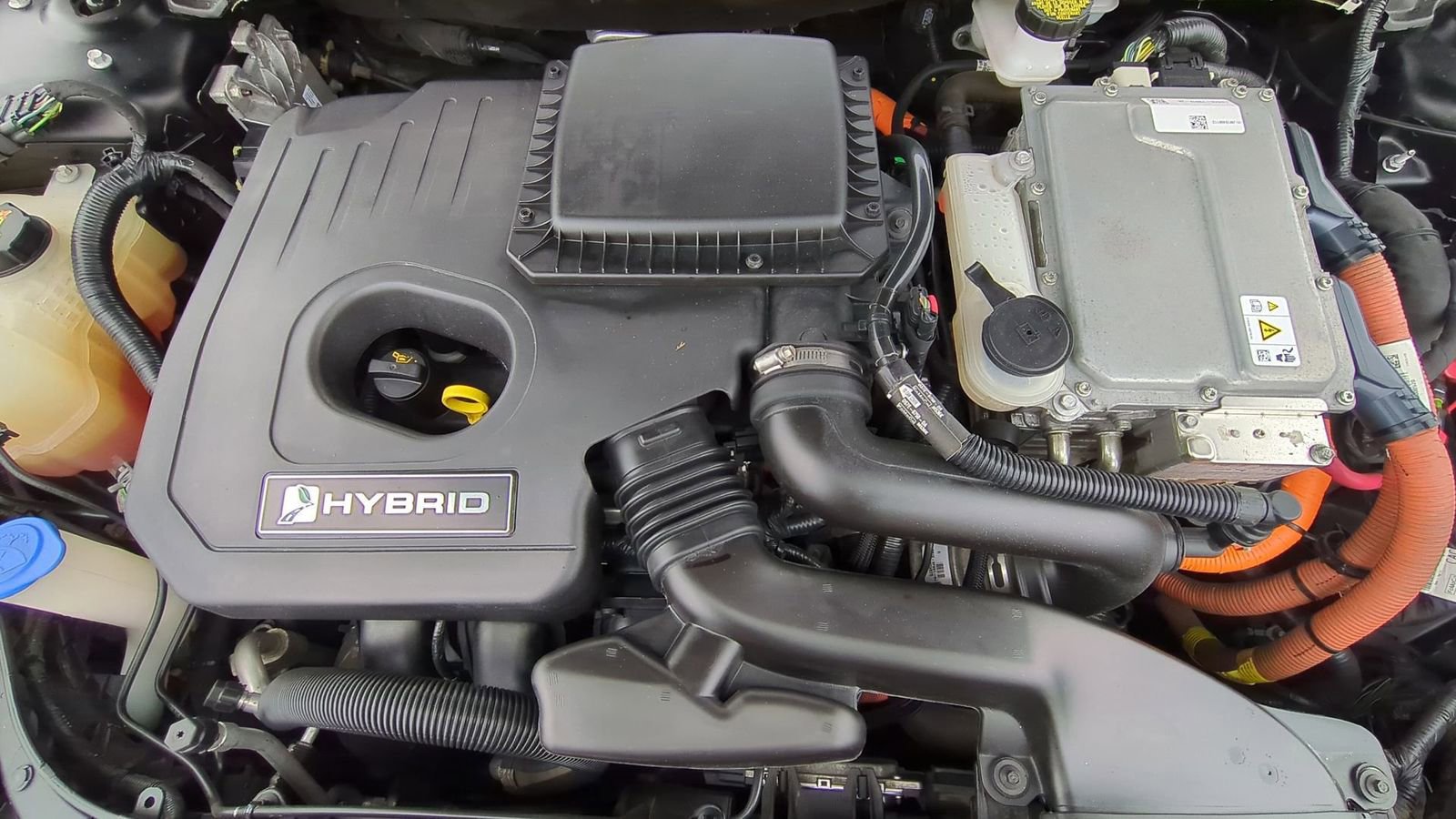 Used 2018 Ford Fusion Titanium image 14