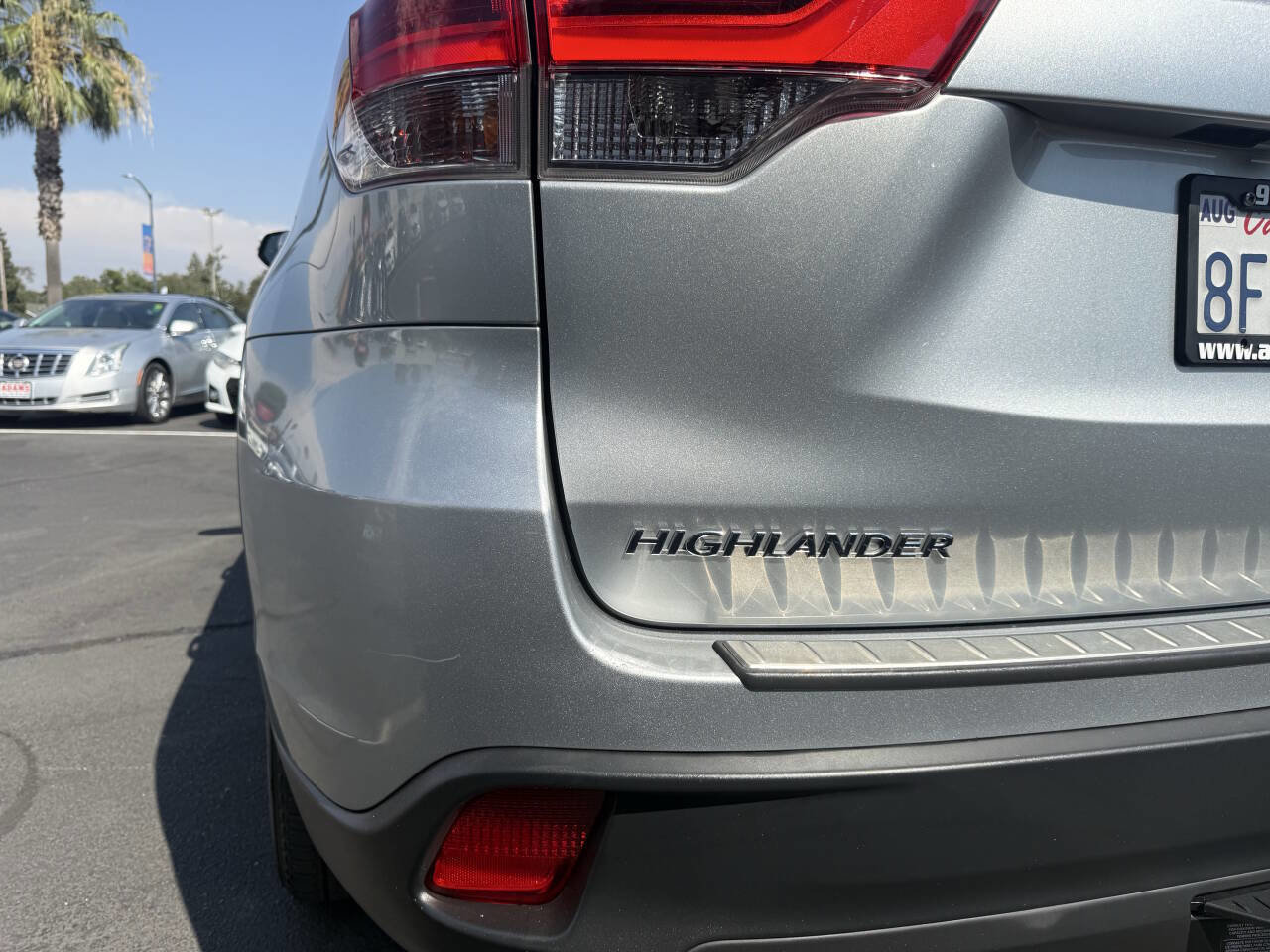 Used 2018 Toyota Highlander XLE image 29