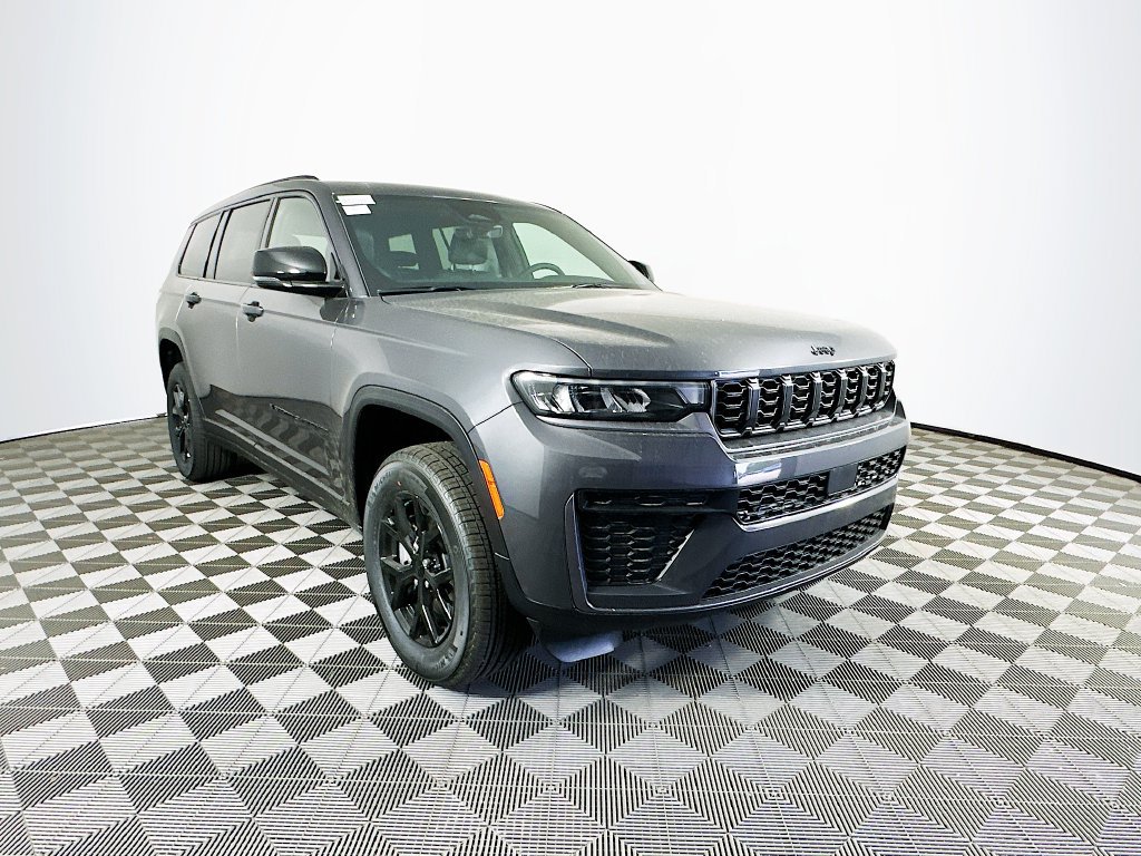 New 2026 Jeep Grand Cherokee L 4WD image 2