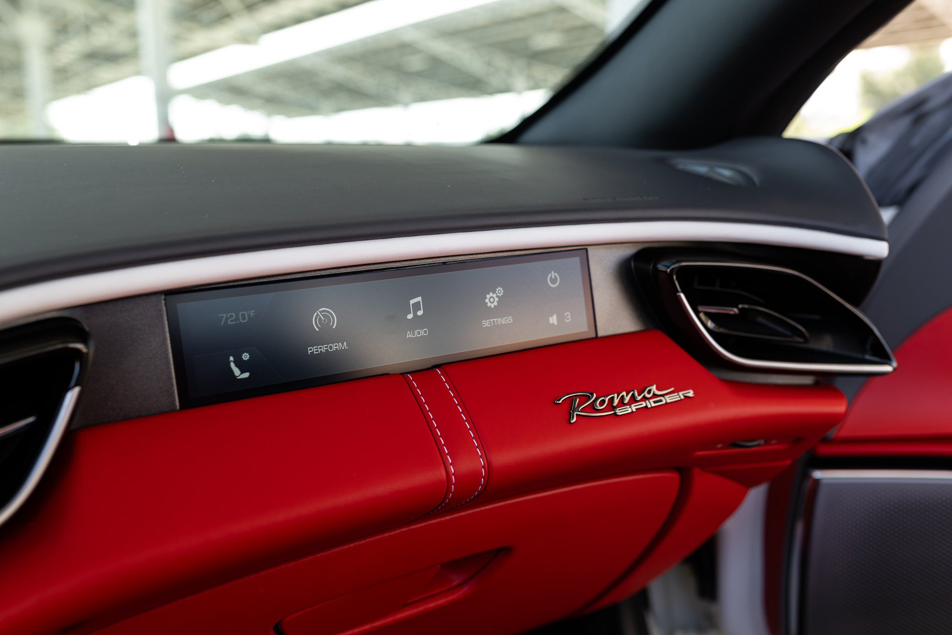Used 2025 Ferrari Roma Spider RWD image 95