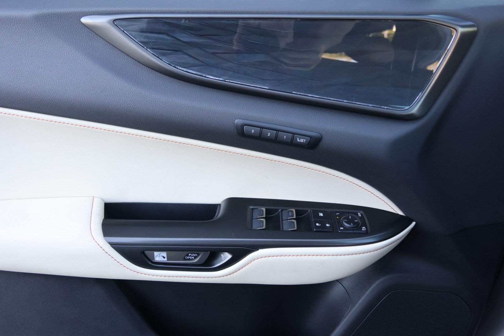 Certified 2024 Lexus NX 350 AWD image 12
