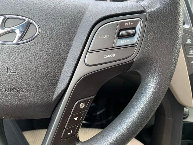 Used 2018 Hyundai Santa Fe SE AWD/4WD image 18
