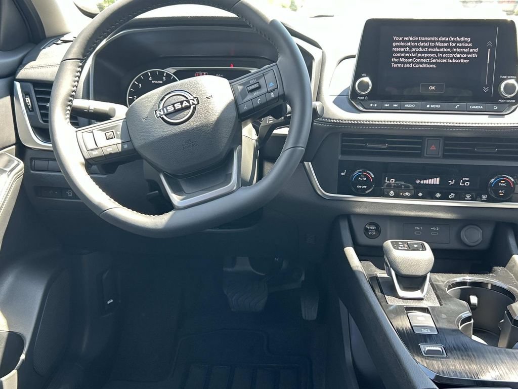 New 2026 Nissan Rogue Dark Armor FWD image 23